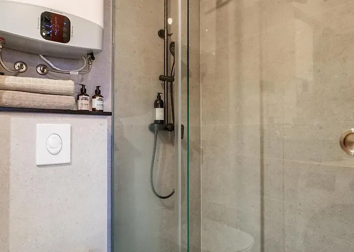 Apartman We Collect Umbrellas *