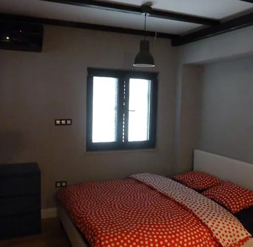 We Collect Umbrellas Daire